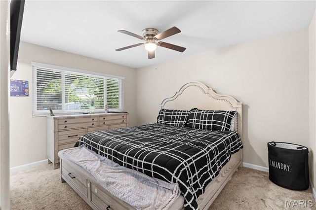 2560 Wedgwood Drive, Florissant, MO 63033