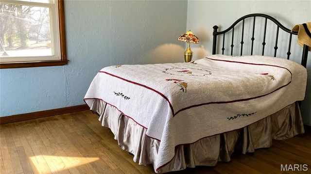 1600 W H Street, Swansea, IL 62226