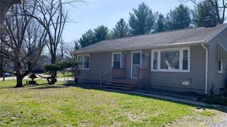 1600 W H Street, Swansea, IL 62226