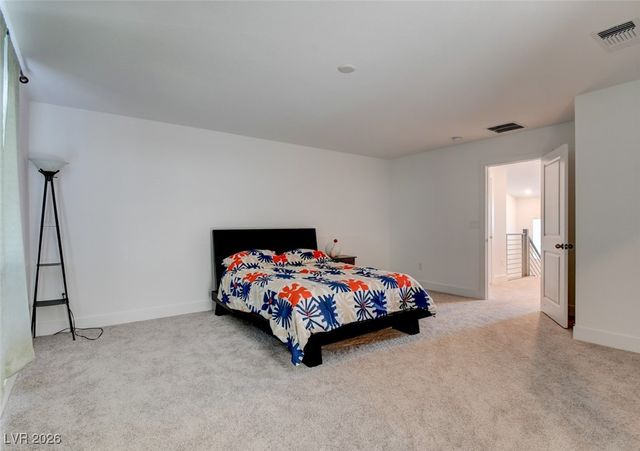 7355 Crown Landing Street, Las Vegas, NV 89113