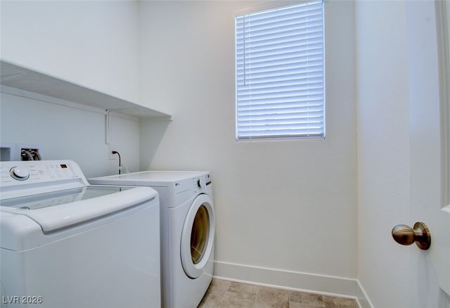 7355 Crown Landing Street, Las Vegas, NV 89113