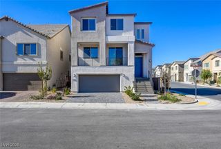 7355 Crown Landing Street, Las Vegas, NV 89113