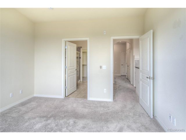 11932 W Long Cir 203, Littleton, CO 80127