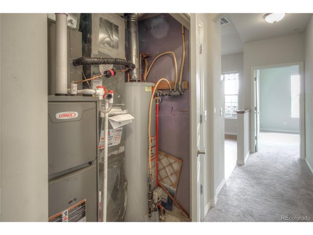 11932 W Long Cir 203, Littleton, CO 80127