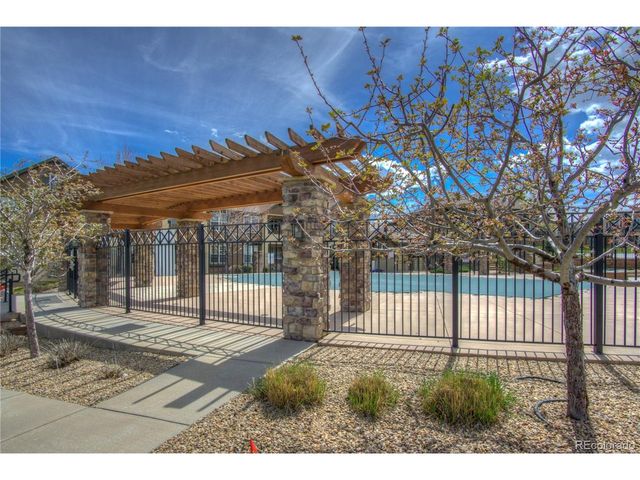 11932 W Long Cir 203, Littleton, CO 80127