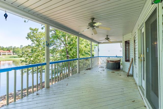 28 Lindura Way, Hot Springs Village, AR 71909