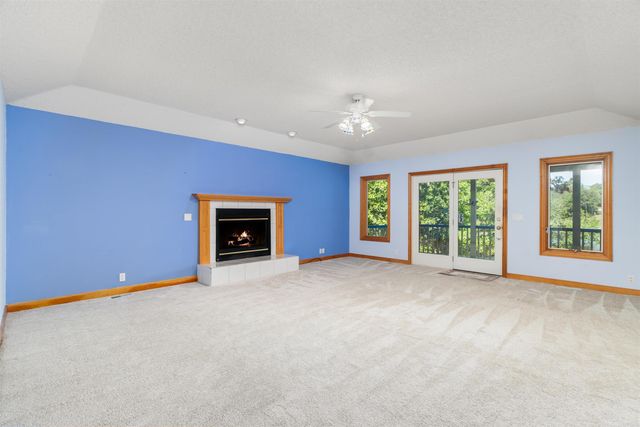 28 Lindura Way, Hot Springs Village, AR 71909