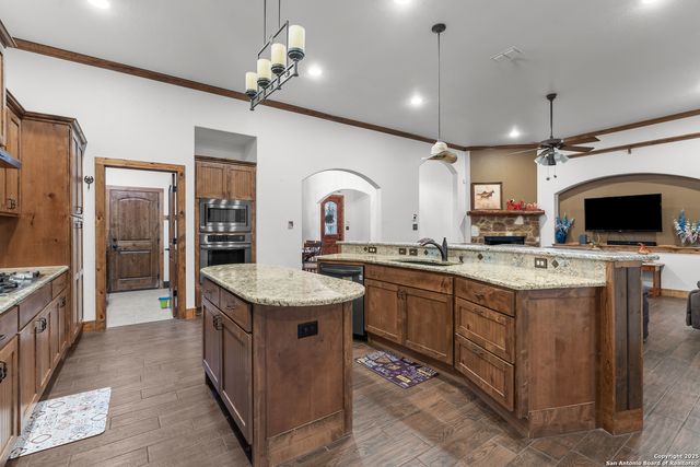 151 Native Pecan, Canyon Lake, TX 78133