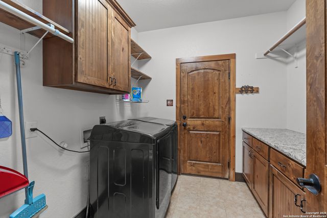 151 Native Pecan, Canyon Lake, TX 78133