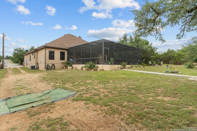 151 Native Pecan, Canyon Lake, TX 78133