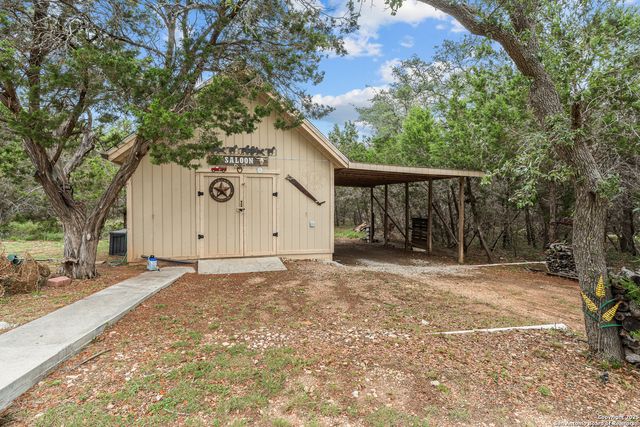 151 Native Pecan, Canyon Lake, TX 78133