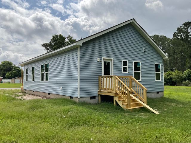 18 Canary Drive, Bamberg, SC 29003