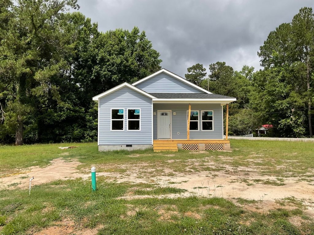18 Canary Drive, Bamberg, SC 29003