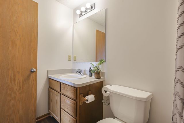 239 Peters Run Court, Commercial Point, OH 43116