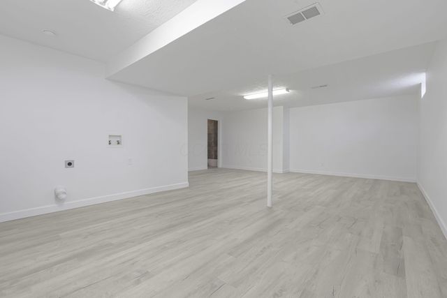 239 Peters Run Court, Commercial Point, OH 43116