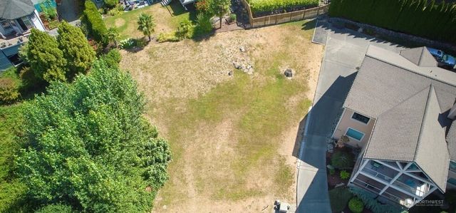 6061 Osprey Circle, Bremerton, WA 98312