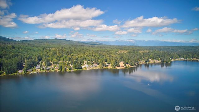 6061 Osprey Circle, Bremerton, WA 98312