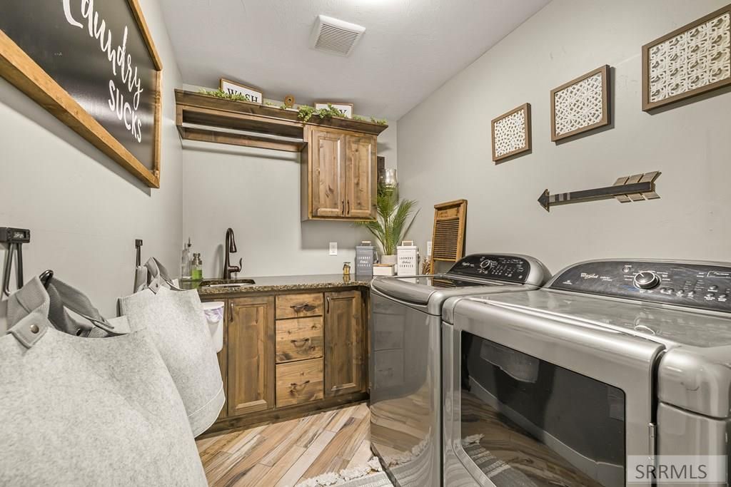 Image 12 of property listing at 4343 N Ruger Drive, Idaho Falls, ID 83401