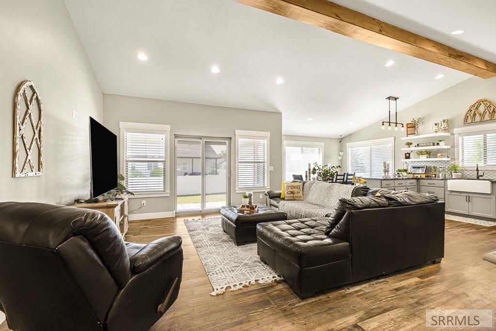 Image 5 of property listing at 4343 N Ruger Drive, Idaho Falls, ID 83401