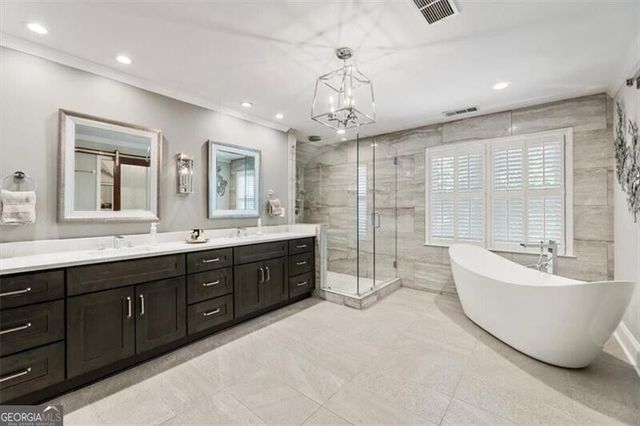 2640 Coachmans Circle, Roswell, GA 30022