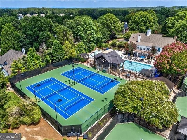 2640 Coachmans Circle, Roswell, GA 30022