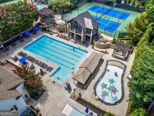 2640 Coachmans Circle, Roswell, GA 30022