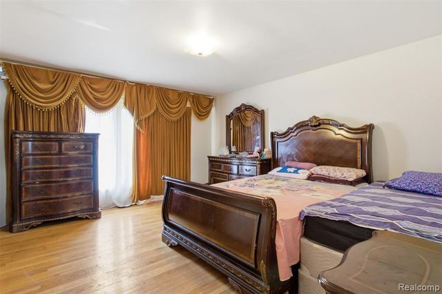 11571 Murthum Avenue, Warren, MI 48093