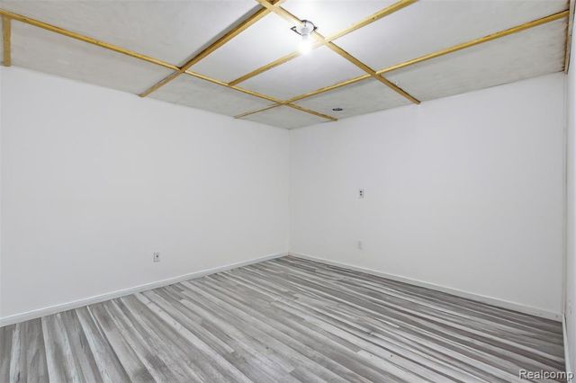 11571 Murthum Avenue, Warren, MI 48093