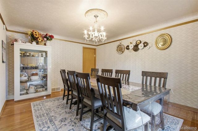 11571 Murthum Avenue, Warren, MI 48093