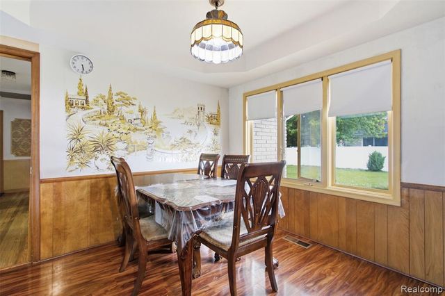 11571 Murthum Avenue, Warren, MI 48093