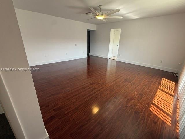 8304 Dundee Ter, Miami Lakes, FL 33016