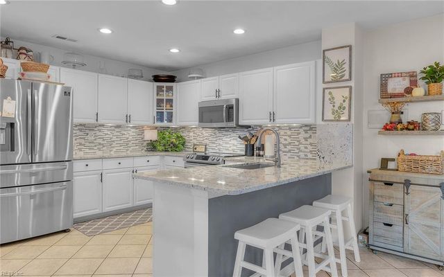 1573 Wynd Crest WAY, Virginia Beach, VA 23456