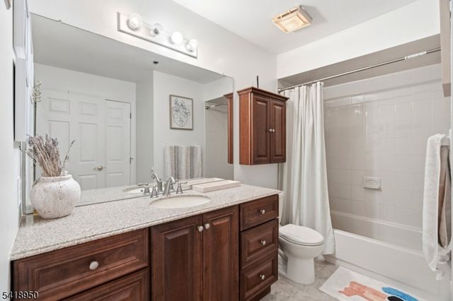 20 S Midland Ave 3, Kearny Town, NJ 07032