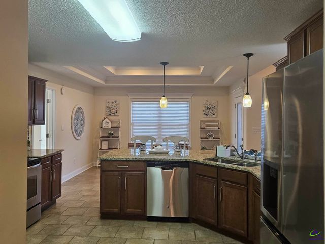 99 Rambling Creek Cove, Byron, GA 31008