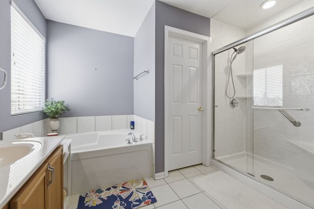 429 N Carlisle Court, Round Lake, IL 60073