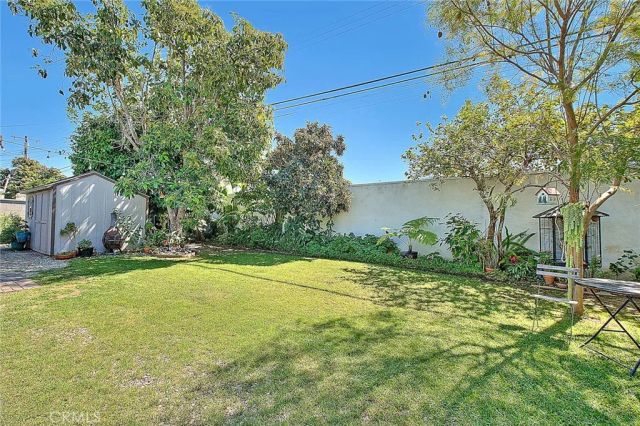 17860 E Laxford, Azusa, CA 91702