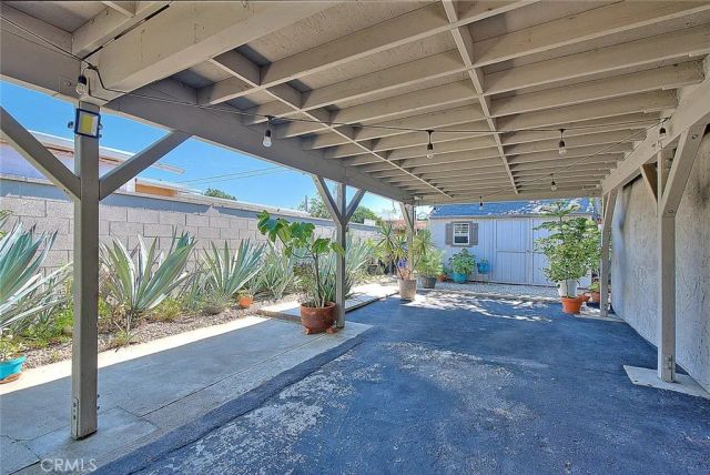 17860 E Laxford, Azusa, CA 91702