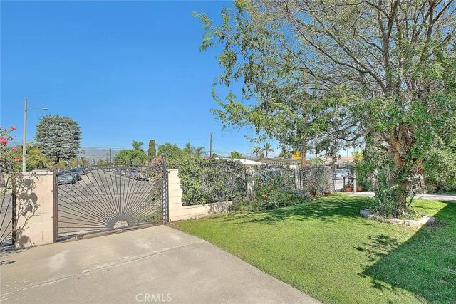 17860 E Laxford, Azusa, CA 91702