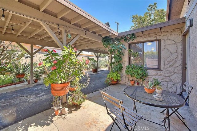 17860 E Laxford, Azusa, CA 91702