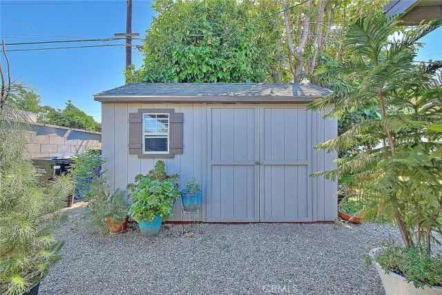 17860 E Laxford, Azusa, CA 91702