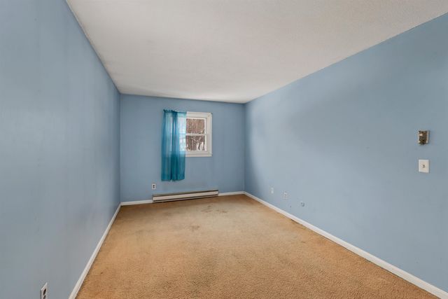 30 South St Apt 9, Laconia, NH 03246