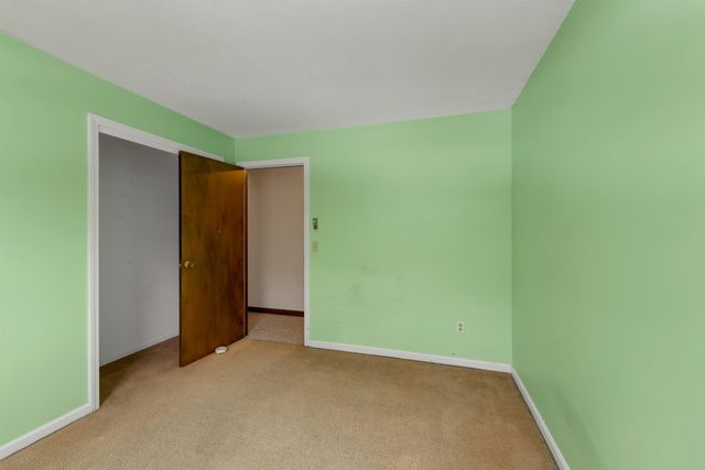 30 South St Apt 9, Laconia, NH 03246