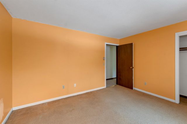 30 South St Apt 9, Laconia, NH 03246