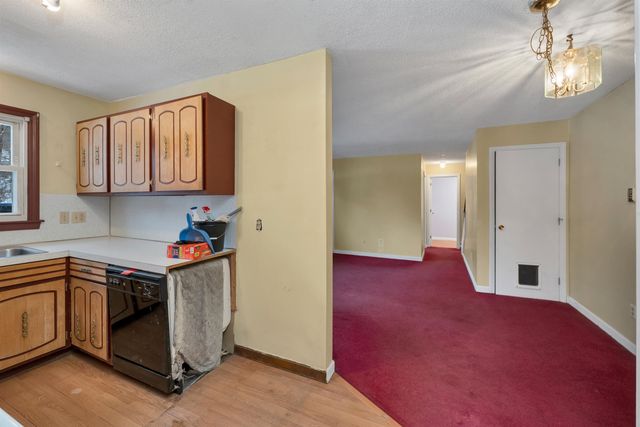 30 South St Apt 9, Laconia, NH 03246