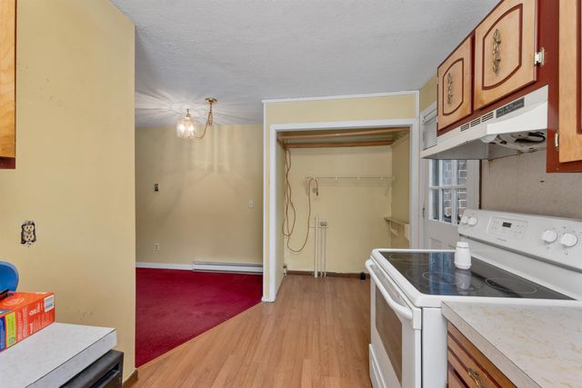 30 South St Apt 9, Laconia, NH 03246