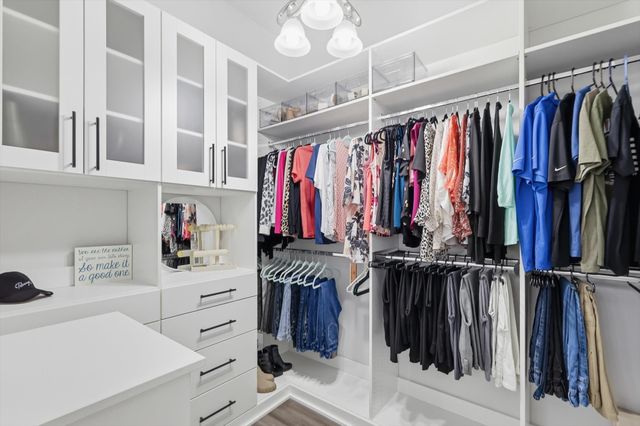 1711 Copper Leaf Drive, Corinth, TX 76210