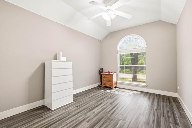 1711 Copper Leaf Drive, Corinth, TX 76210