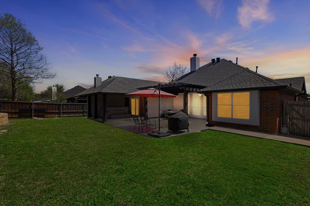 1711 Copper Leaf Drive, Corinth, TX 76210