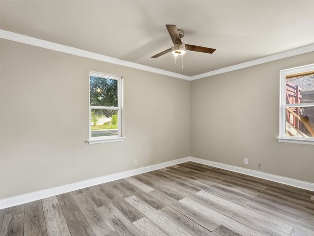 1402 Addington Street, Irving, TX 75062