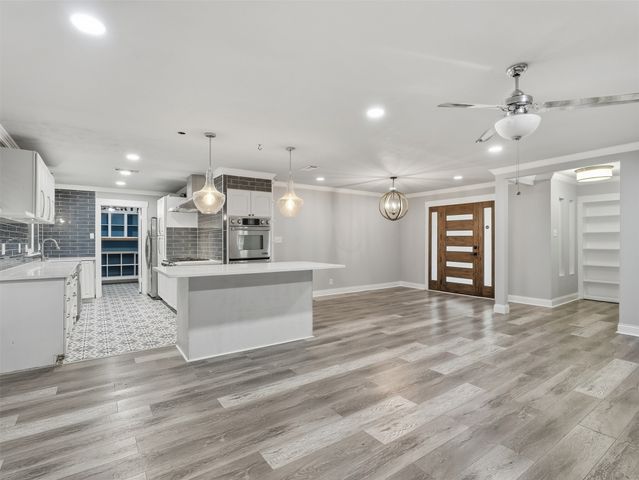 1402 Addington Street, Irving, TX 75062